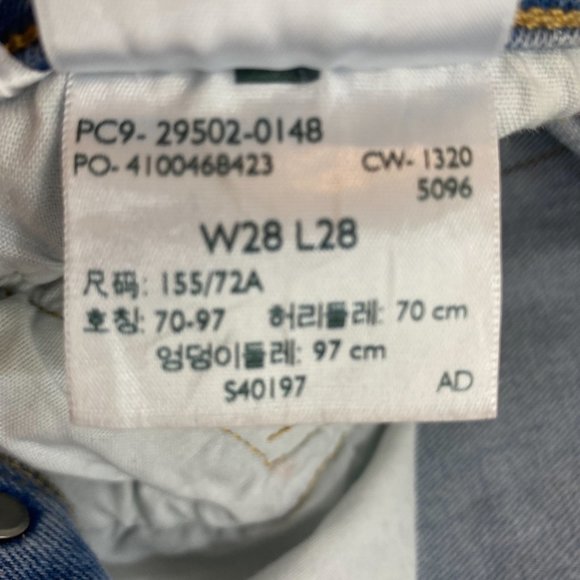 Levi's Women's 501 High Rise Skinny Jeans in Tango Light Wash Retro Fit SZ 28 - Picture 7 of 8